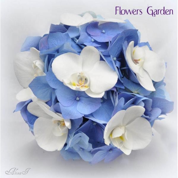 Buchet de mireasa cu hortensii albastre, orhidee si phalaenopsis alb