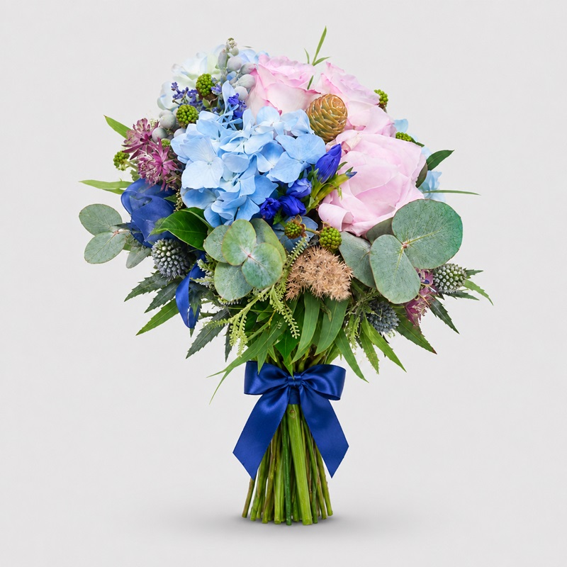 Buchet de mireasa/nasa cu trandafiri si hortensie Ada