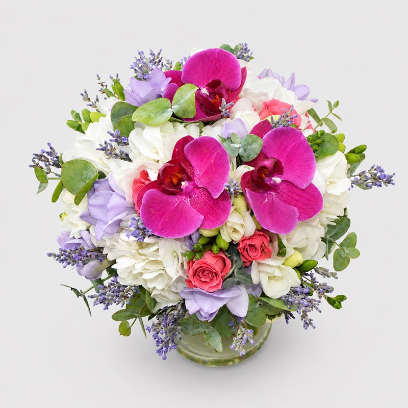 buchet mireasa cu hortensii albe si
