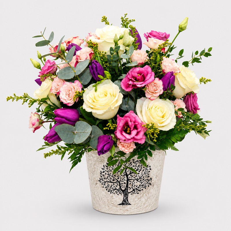 Aranjament floral cu lalele si miniroze Sweet Pink