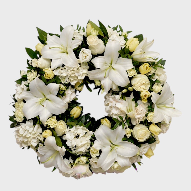 Coroana funerara cu flori albe