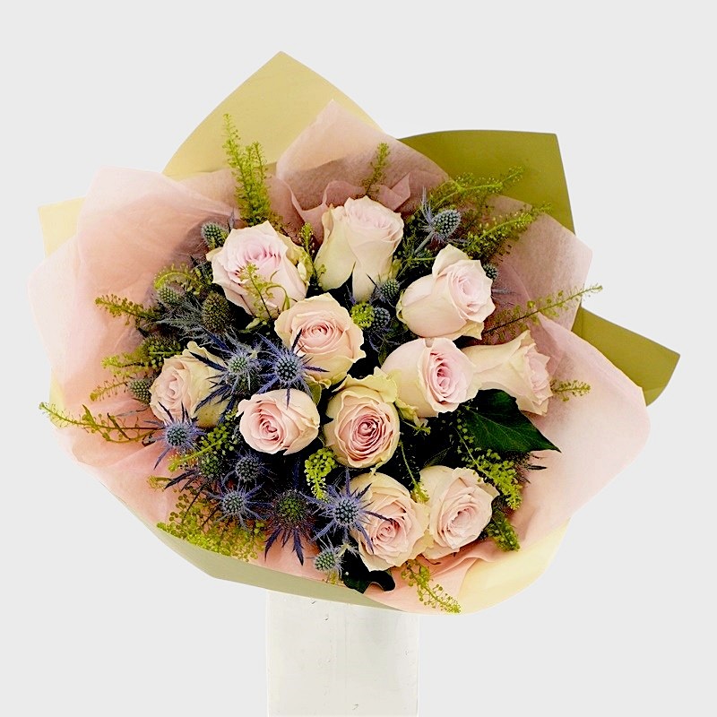 buchet cadou cu trandafiri roz Royal Pink