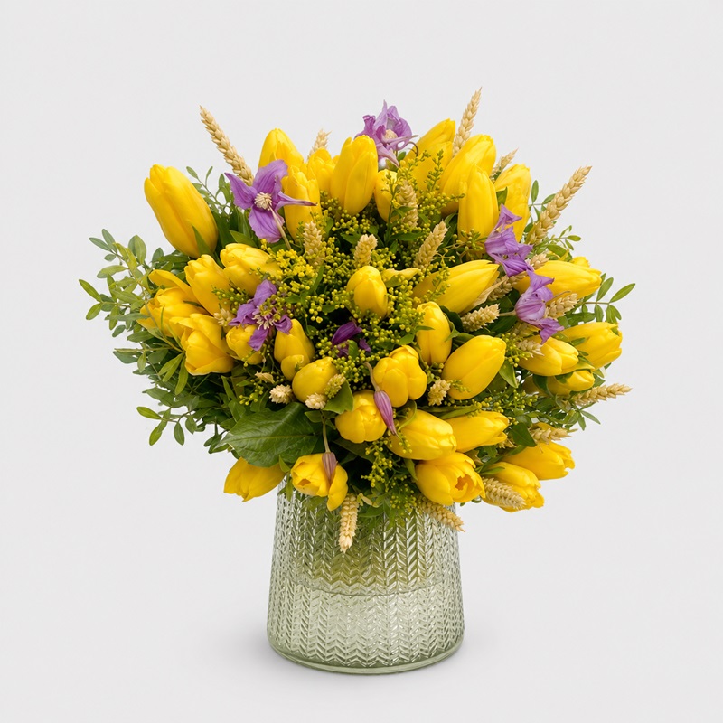 buchet cadou cu lalele galbene si spice de grau