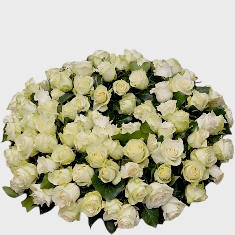 coroana funerara lacrima cu trandafiri albi