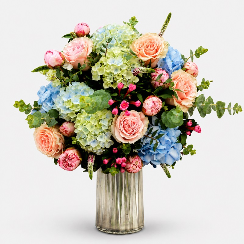 Buchet cu trandafiri roz, hortensii bleu si bujori bomboana de catifea