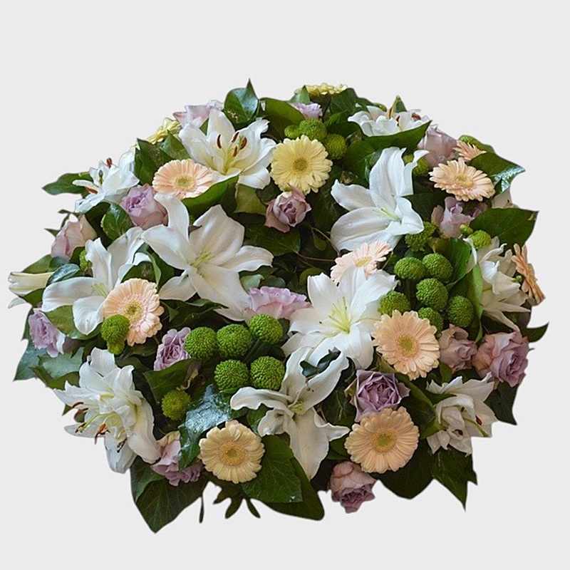 Coroana funerara cu crini si trandafiri - imagine 3
