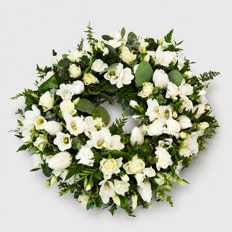 coroana funerara cu lalele si miniroze