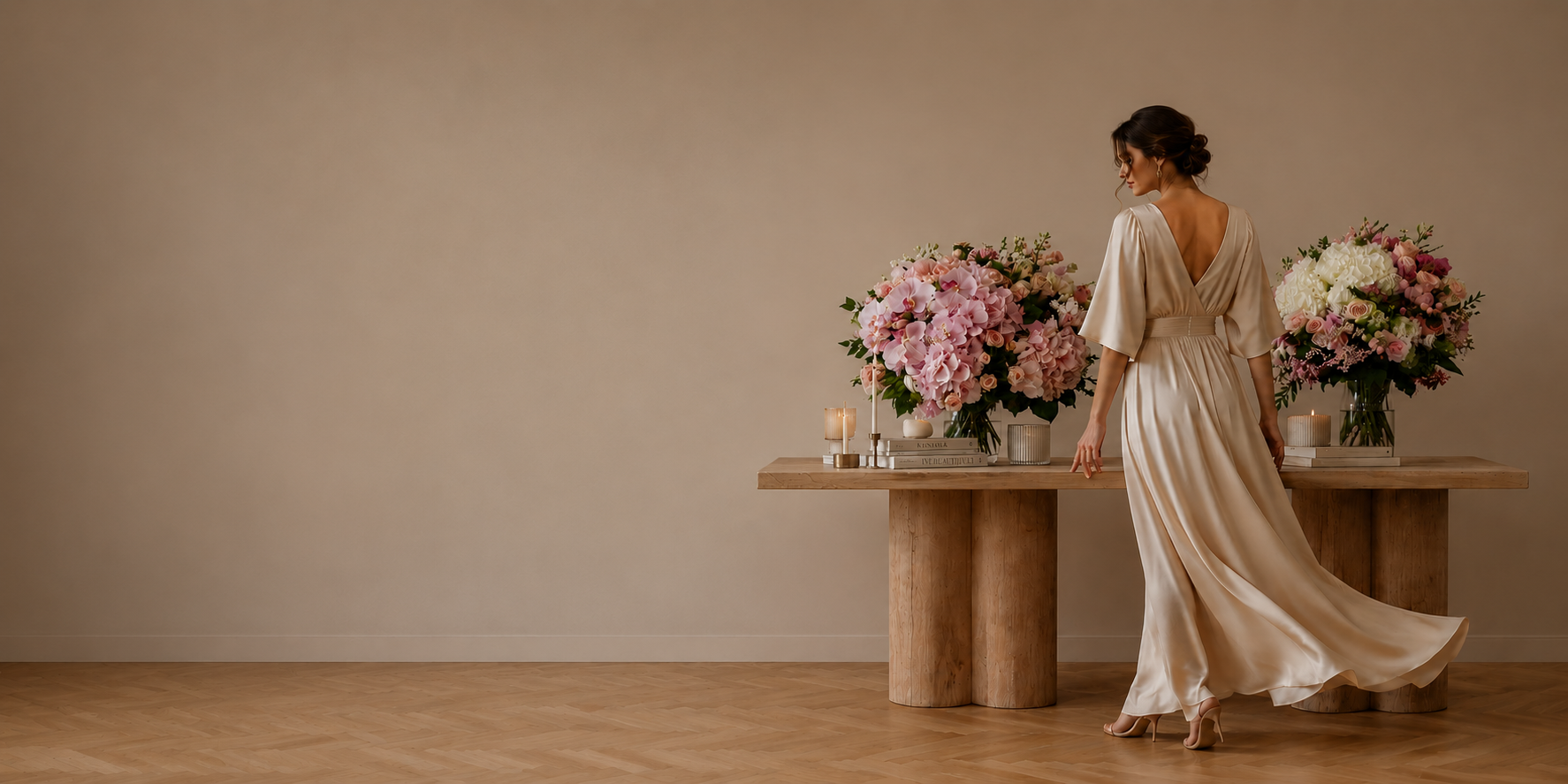 Aranjamente florale pentru evenimente, într-un decor elegant